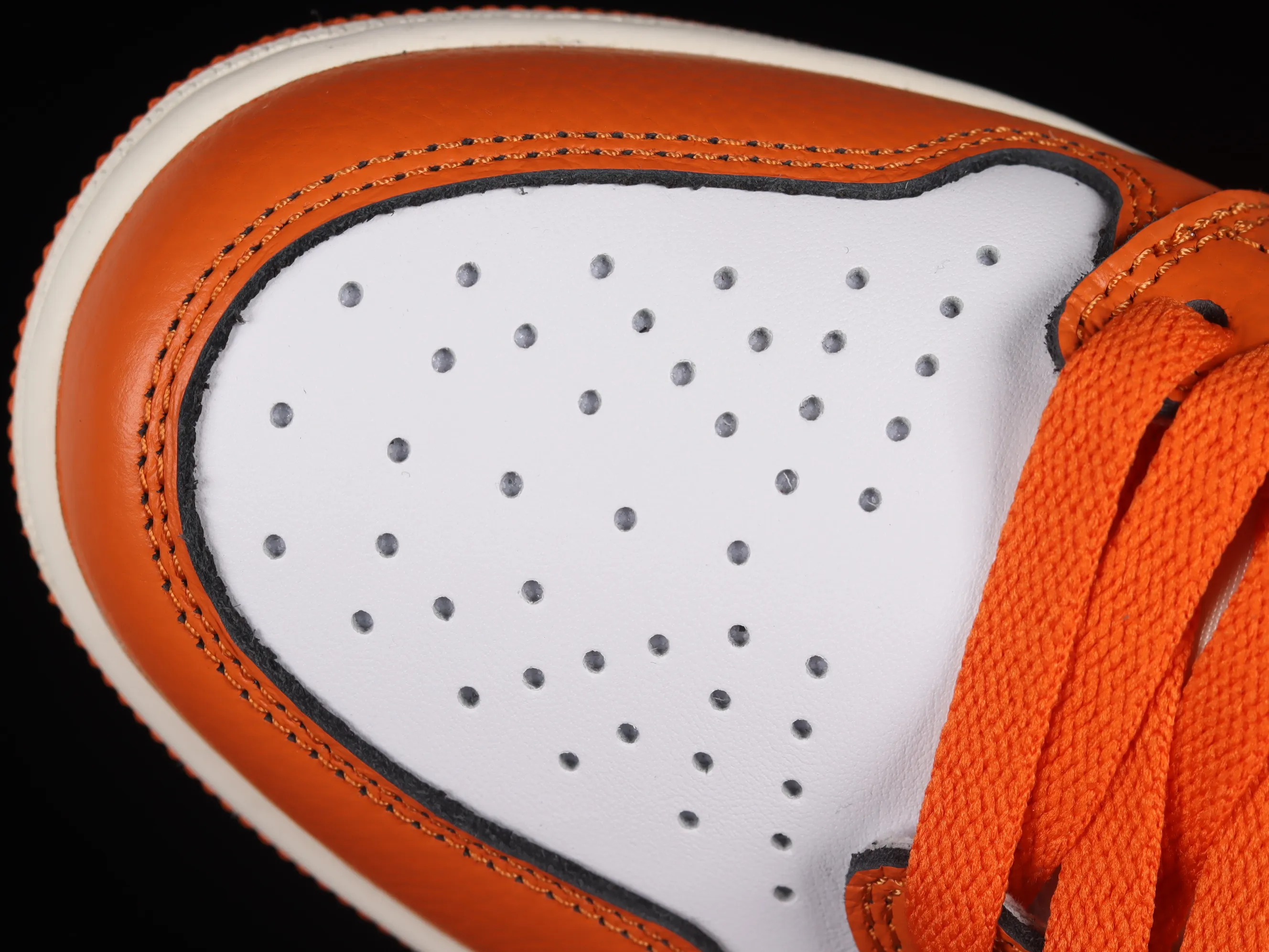 All categories Air Jordan Jordan series basketball shoes Air Jordan 1 High Air Jordan 1 High OG "Starfish" AJ1 Joe 1 Hermes Orange high-top basketball shoes DO9369-101